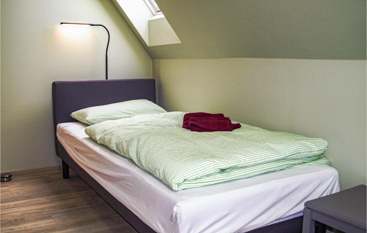 3 Bedroom Beautiful Home In Neubrandenburg Esterno foto